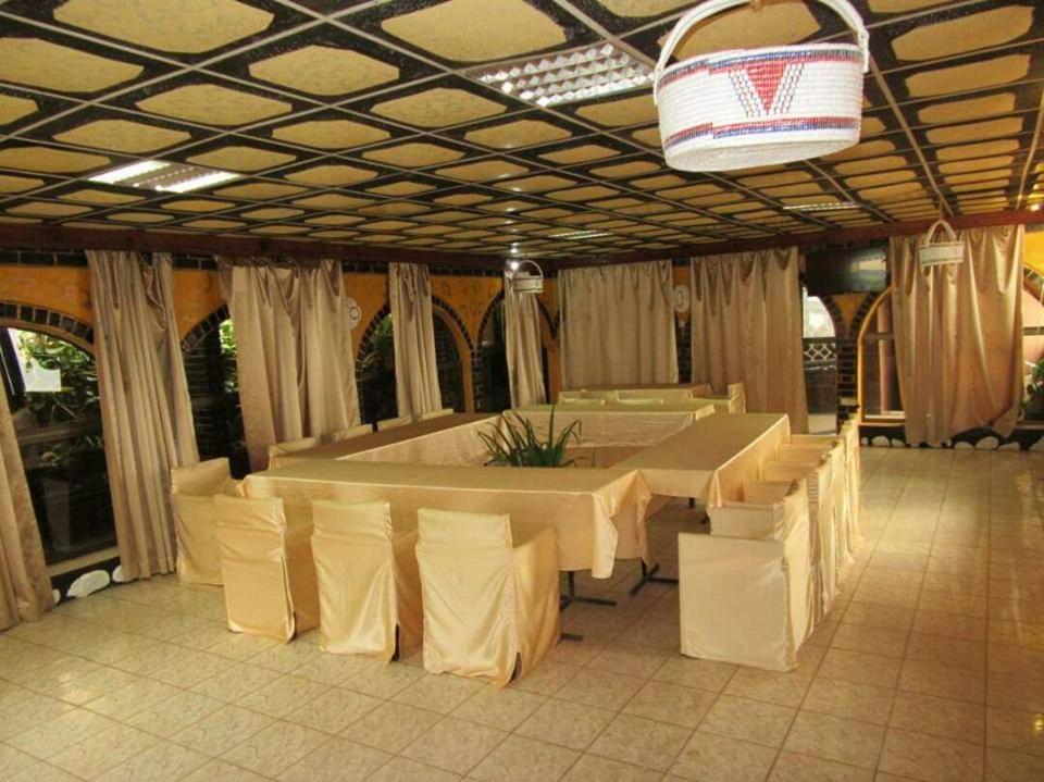 Hotel Diplomate Muyenga Exterior foto